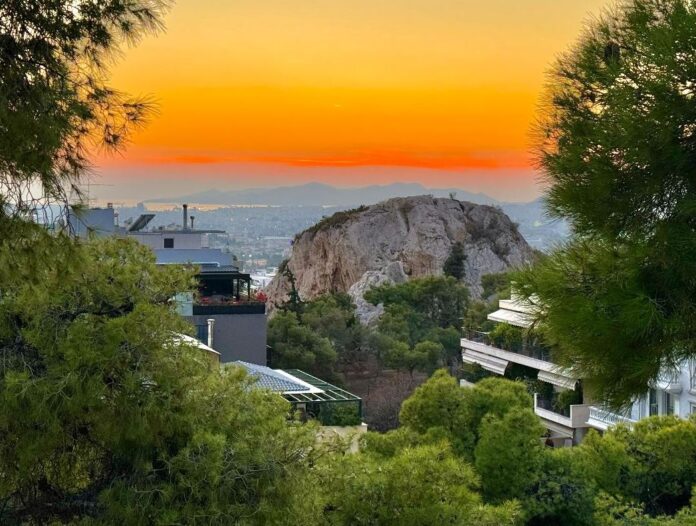 akinita 1 3.jpg akinita 1 3.jpg