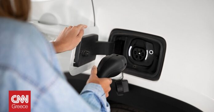 e062f62a close up electric car charging og.jpg e062f62a close up electric car charging og.jpg