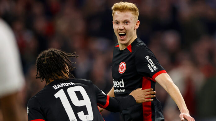 larsson.jpg larsson.jpg