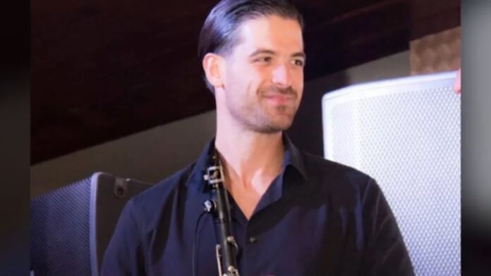 mougkopetros.jpg mougkopetros.jpg