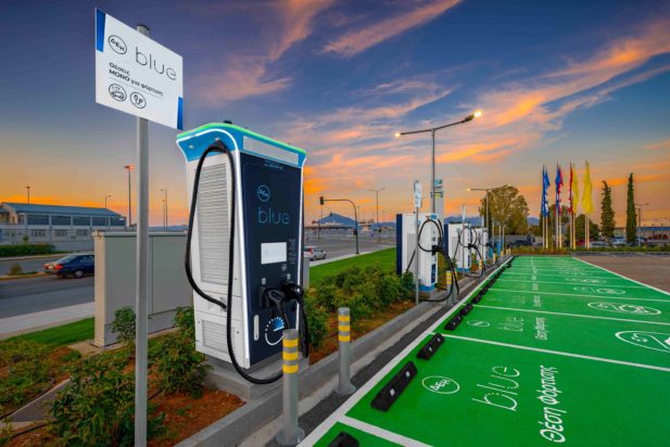 ΔΕΗ blue Hub Πάτρα 1 617x412.jpg ΔΕΗ blue Hub Πάτρα 1 617x412.jpg