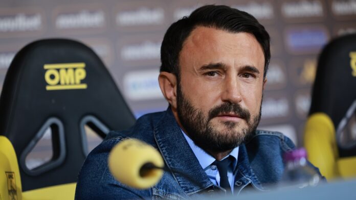 6573290.jpg 6573290.jpg