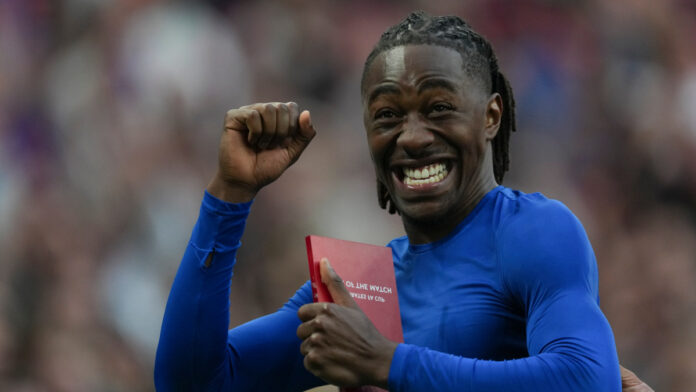 AP25117700147434 1.jpg