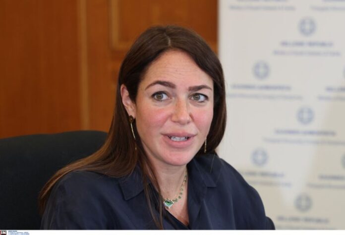 Domna Mixailidou 1.jpg