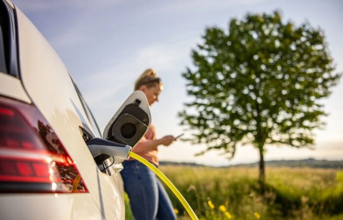 Kinoumai Hlektrika 1.jpg