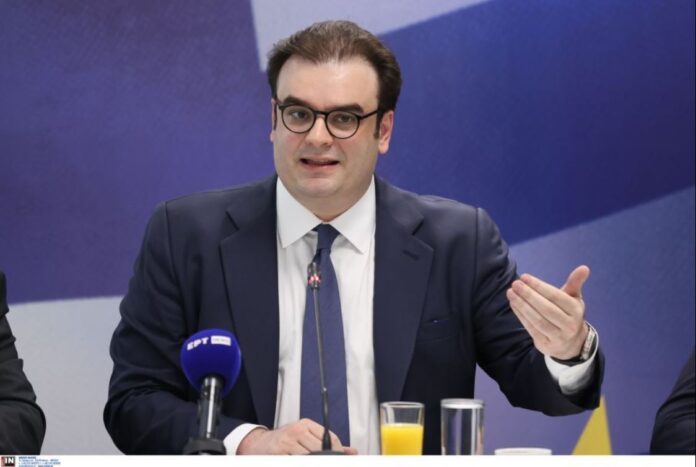 Kyriakos Pierrakakis 2 1.jpg Kyriakos Pierrakakis 2 1.jpg