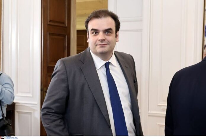 Kyriakos Pierrakakis 2 3.jpg