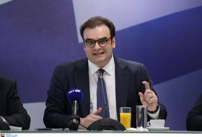 Kyriakos Pierrakakis 3 1.jpg