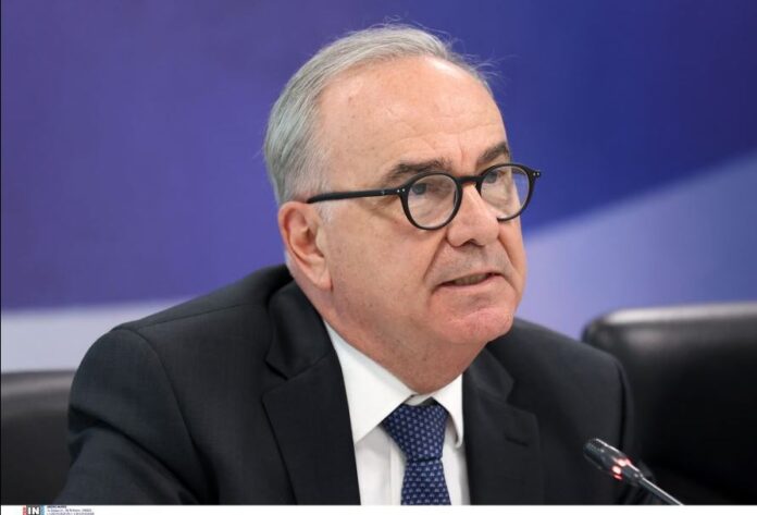 Nikos Papathanasis 1 2.jpg