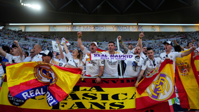 REAL MADRID FANS.jpg