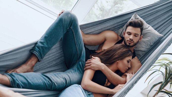 afroditi se synodo.jpg