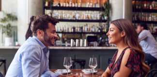 rantevou erotas oi xeiroteres poleis.jpg