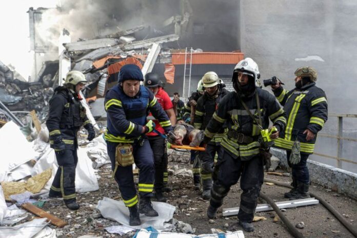 2025 06 07T052929Z 1934883849 RC2GXEA1GZ8A RTRMADP 5 UKRAINE CRISIS ATTACK KHARKIV 768x512 1.jpg