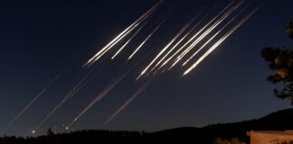 2025 06 14T210646Z 1123624918 RC2L2FA7FY8E RTRMADP 5 IRAN NUCLEAR ISRAEL MISSILES 1200x800 1 1024x683.jpg