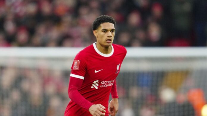 AP24029341259438 scaled e1750590857637.jpg