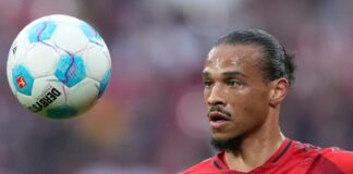 AP25123582064404 1.jpg