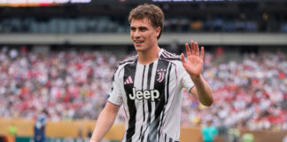 AP25173642569184 1.jpg