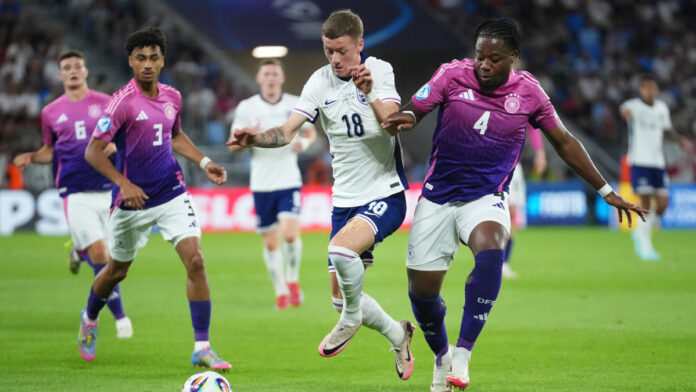 AP25179697397596 1 1.jpg