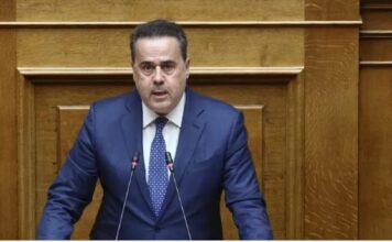 Stauroy Papastaurou 1.jpg