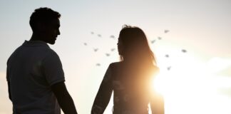 ginaikes kratima xeri ponos.jpg