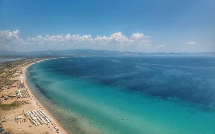 paralia agios mamas.jpg