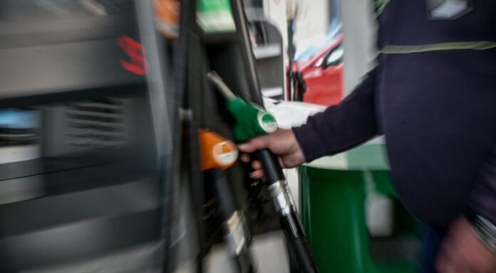 pratiria ygrwn kaysimwn 1.jpg