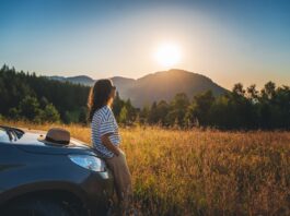 taksidia diakopes kalokairi.jpg