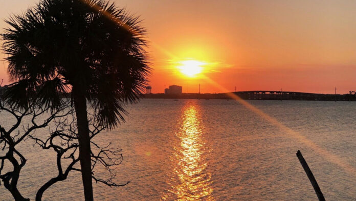 therino iliostasio.jpg