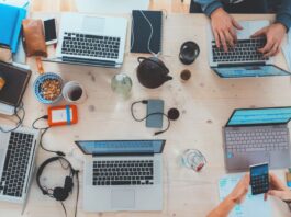 theseis ergasias 1.jpg