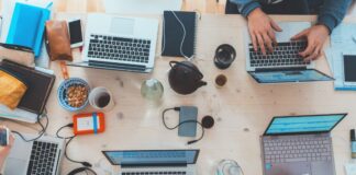 theseis ergasias 1.jpg