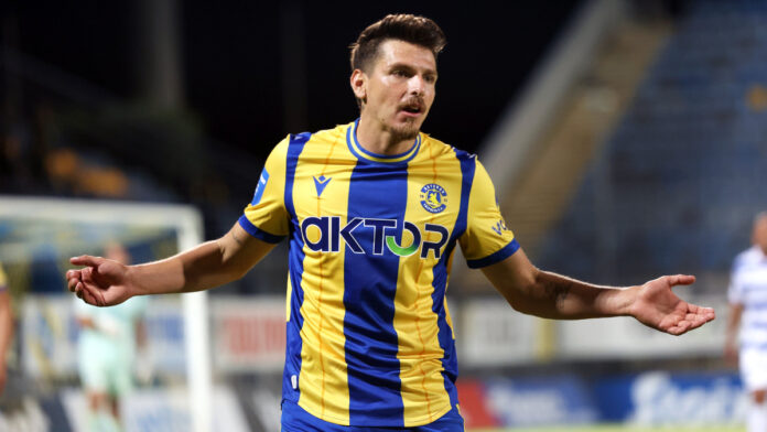 4668871 1.jpg 4668871 1.jpg