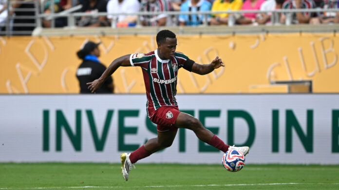 AP25195149516617 1.jpg