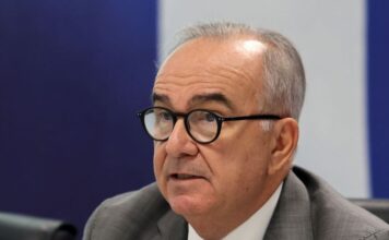 Nikos Papathanasis 1 2.jpg