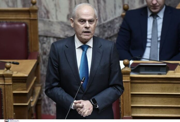 Nikos Tagaras 1.jpg Nikos Tagaras 1.jpg