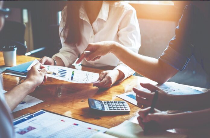 anaptuksiakos nomos 1.jpg