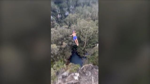 australia.jpg australia.jpg