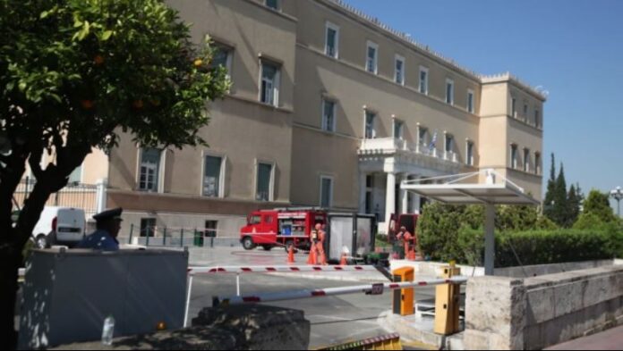 φακελοσ βουλη.jpg