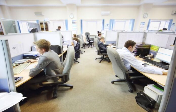 1755938243 proslipseis 1 1.jpg