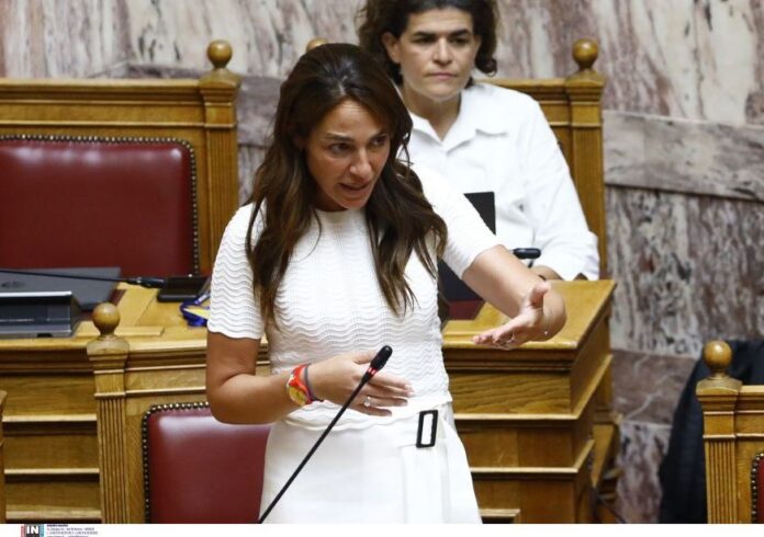 Domna Mixailidoy 1.jpg