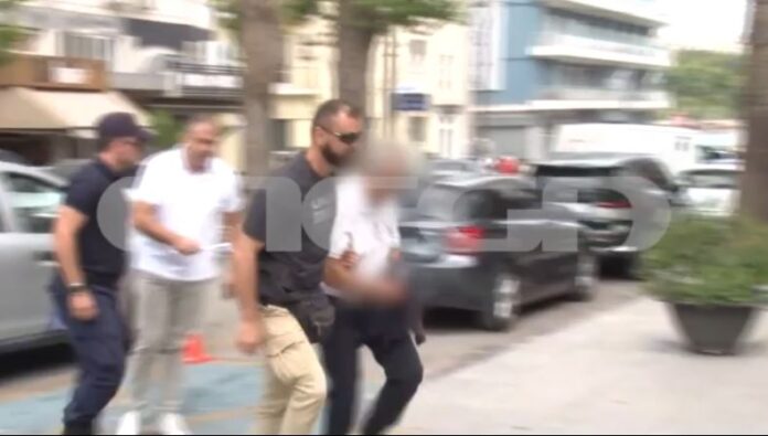 kapetanios styra.jpg