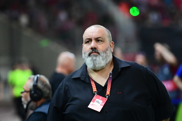 karapapas1 scaled.jpg