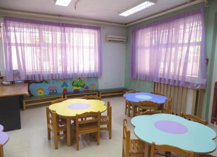 paidikoi stathmoi 1.jpg