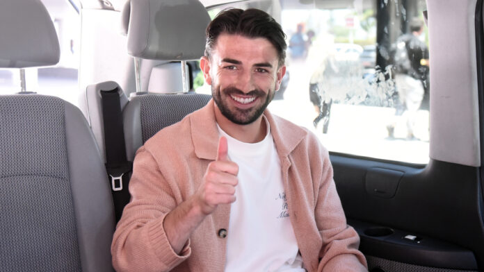 taylor.jpg taylor.jpg