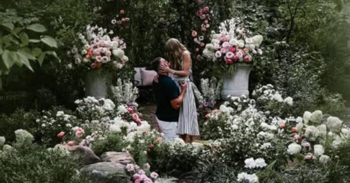 taylor swift arravonas 1 1200x630.jpg