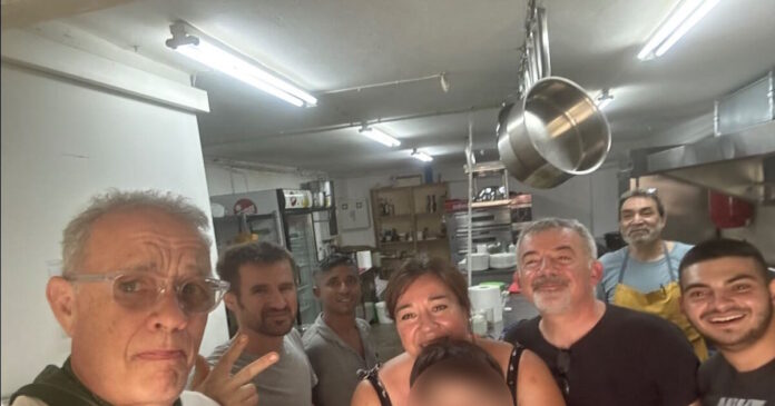 tomhanks facebook 1200x630.jpg