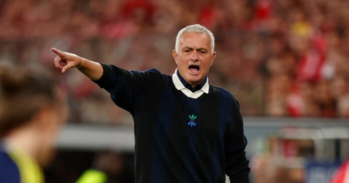 zose mourinho reuters 1200x630.jpg