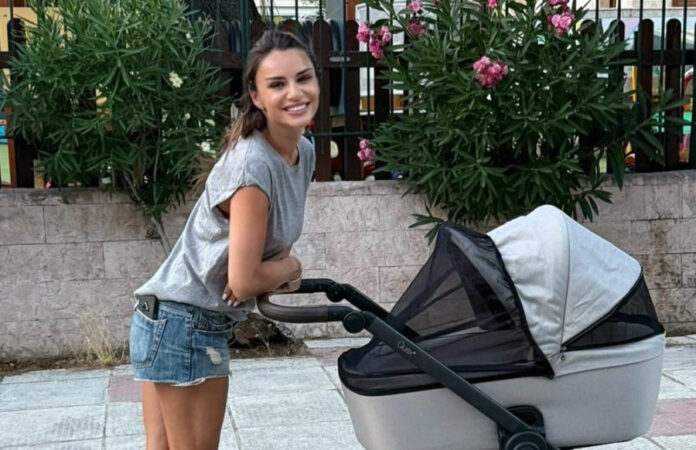 0700c5e2b8de2c50bf6900d91c6527f0 L.jpg