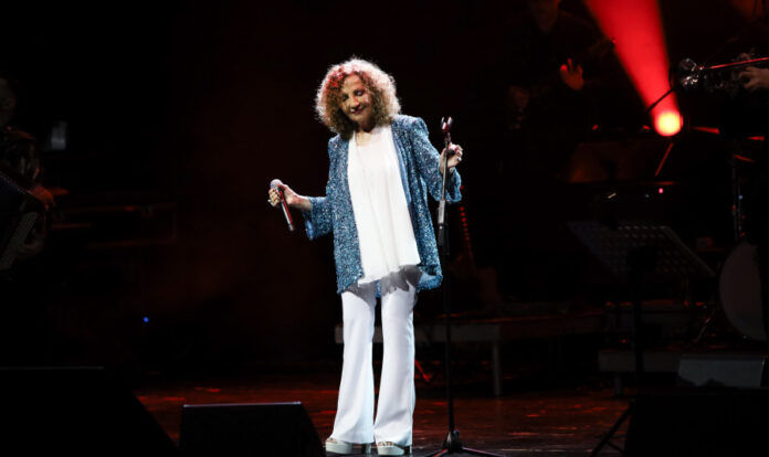 0b778ea85ffcd8354134483105fc1c69 L.jpg