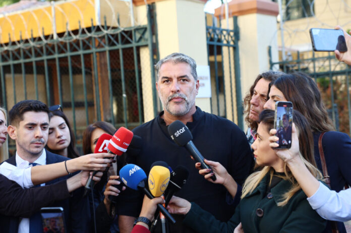 0f22bdc550ba17030b752e9ace4dde5c L.jpg