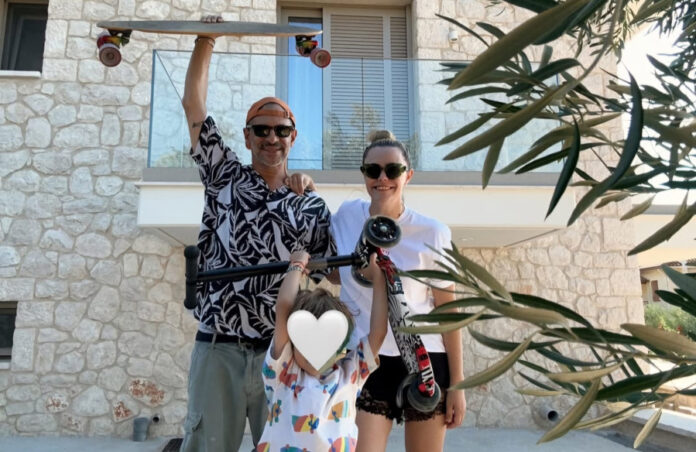 1439cb3ab1eb087cff63b7a6ad7ae700 L.jpg